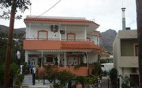 Xenos Apartments